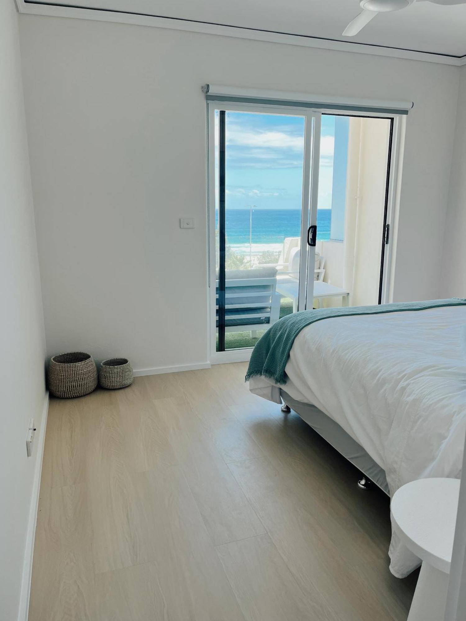 Bondi Beach Waves 2 Beachfront Apartment Sydney Buitenkant foto